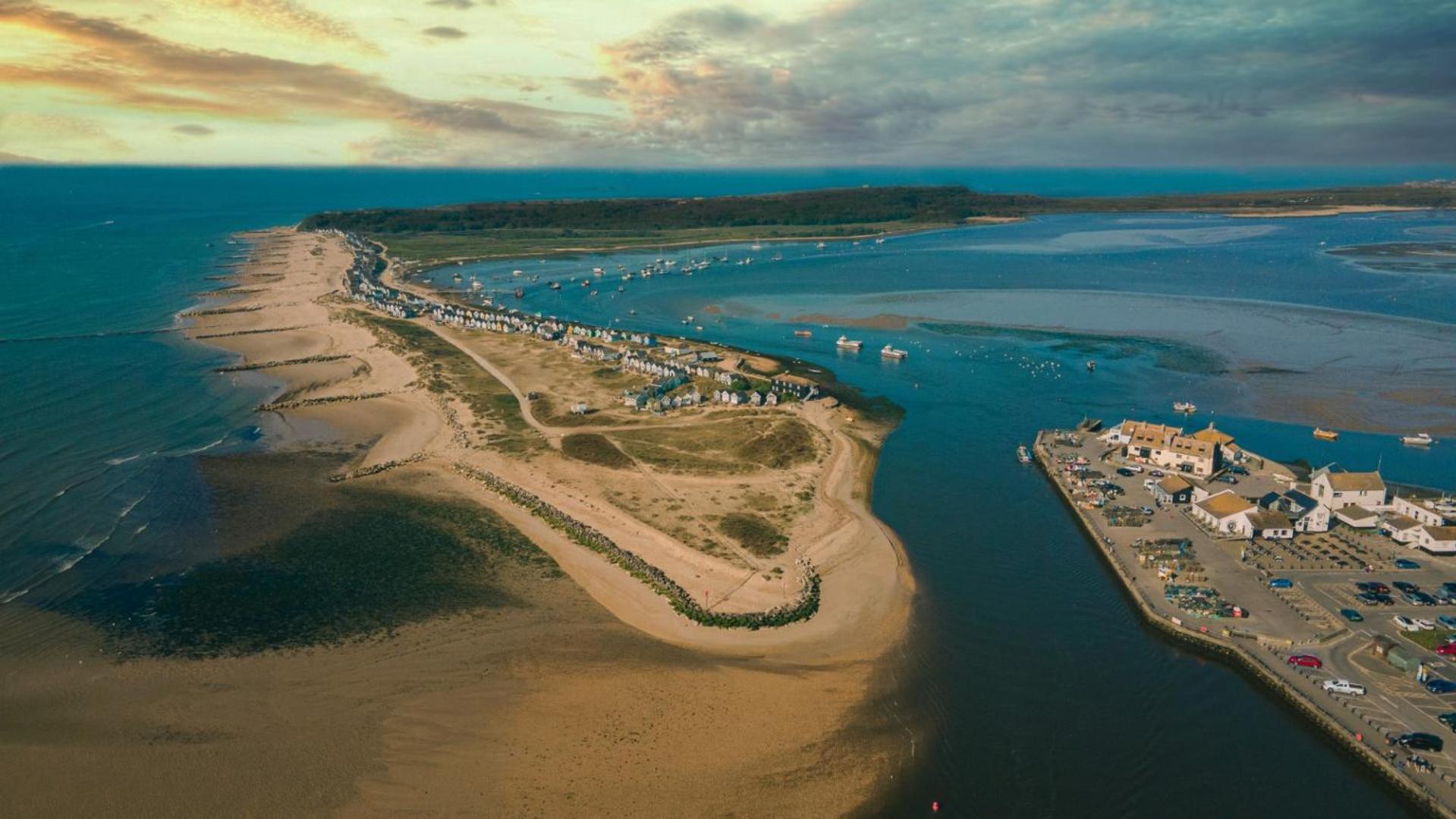 The Annex - Unparalleled Beach Front Luxury Accommodation - Private South West Facing Patio Area - Pet Friendly - Sky - Netflix - Super Fast Wi-Fi - Stones Throw To The Beach Bournemouth Buitenkant foto